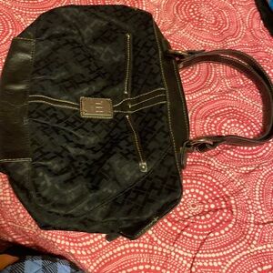 TOMMY HILFIGER BLACK TOTE BAG GOOD USED CONDITION